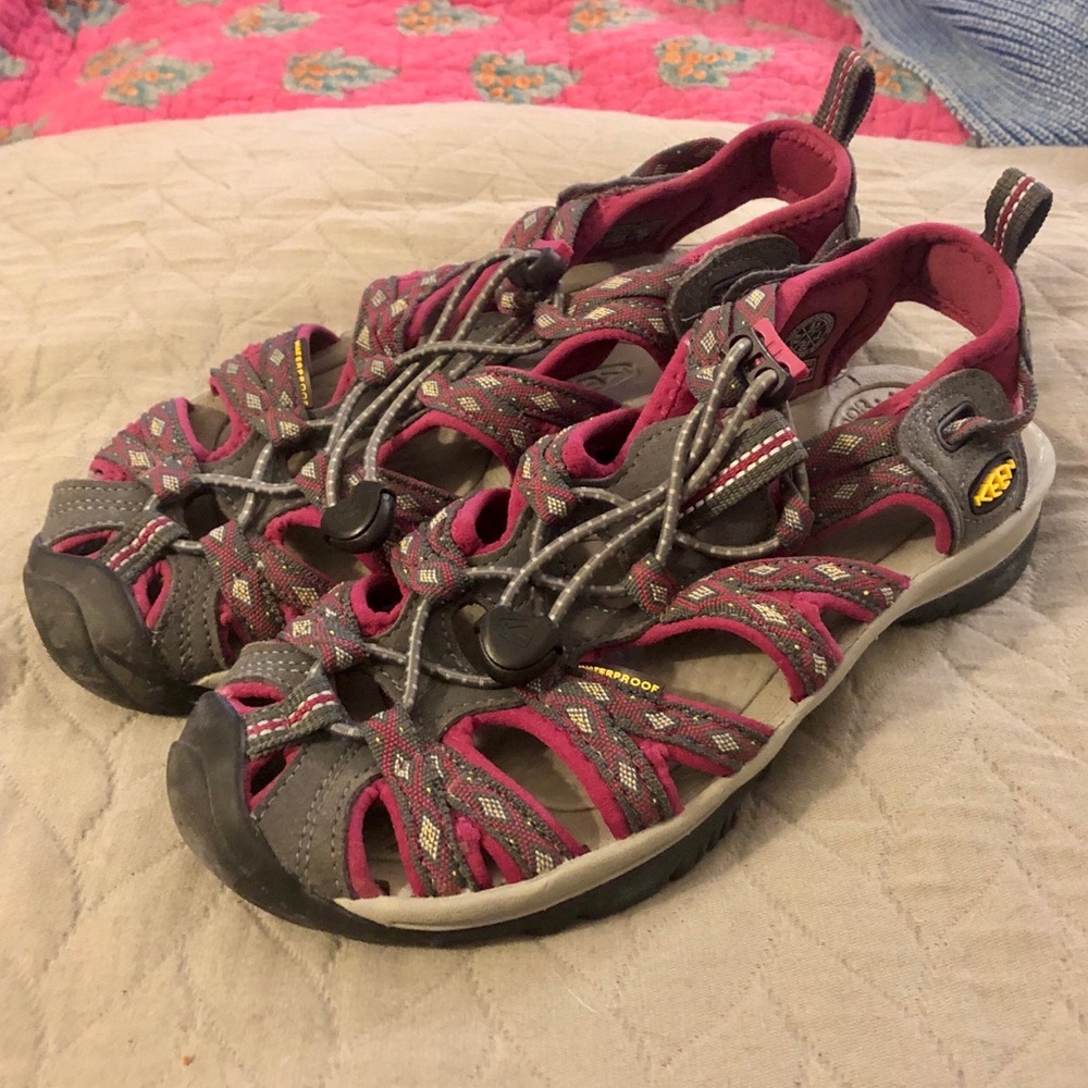 Keen hiking sandal/shoes